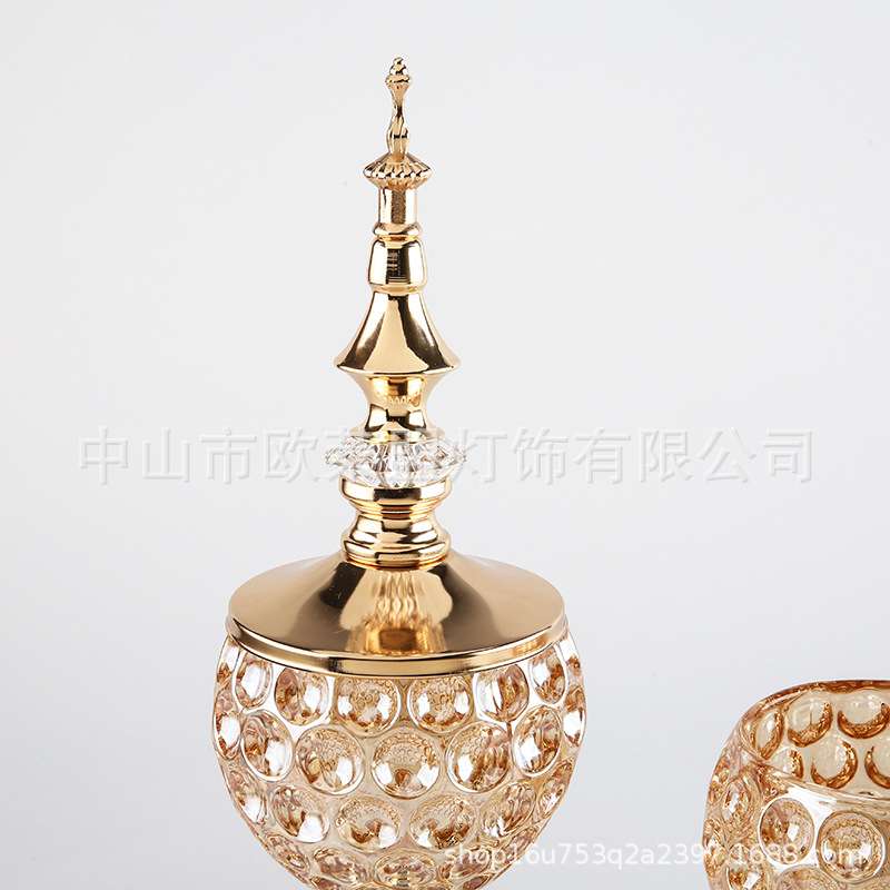 Bộ 2 trụ nến ngọn tháp decor đám cưới
