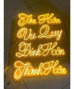 Bảng chữ Neon trang trí đám cưới