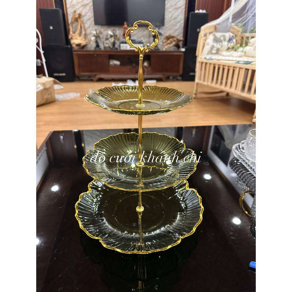 Khay bánh lá sen trang trí đám cưới