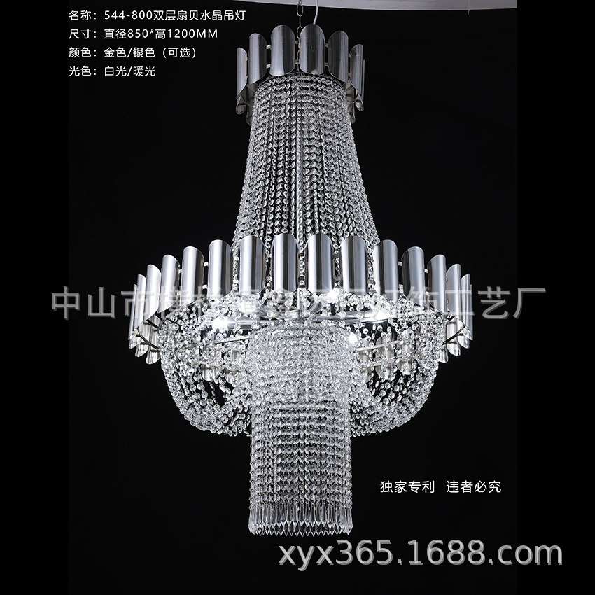Đèn chùm viền vòng sắt trang trí đám cưới