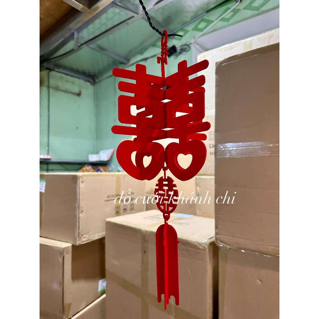 Chữ Hỷ bằng nỉ trang trí trần đám cưới