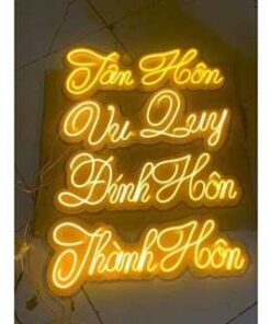Bảng treo cổng đám cưới kiểu chữ cách điệu bằng LED neon có kèm adapter đổi nguồn